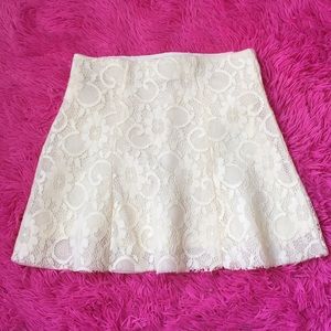 White lace flare skirt